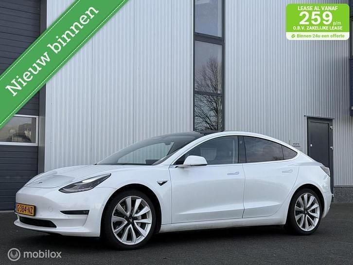 Wit (parellak) Occasion 2019 Tesla Model 3 Long Range AWD Sedan | € 14.995 (Goede deal) - Afbeelding 1/4