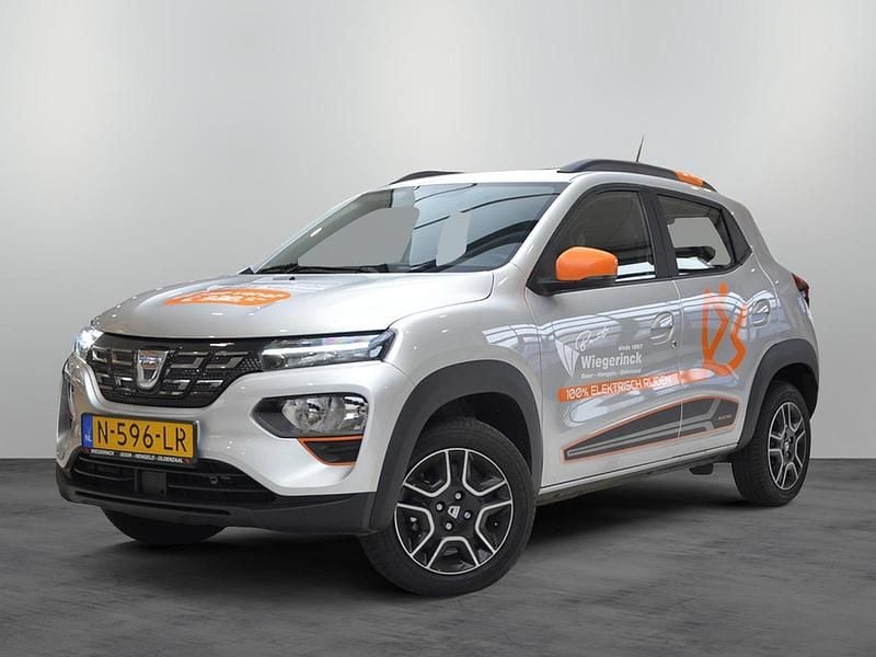 Grijs Gebruikt 2021 Dacia Spring Comfort Plus Hatchback | € 10.939 (Eerlijke prijs) - Afbeelding 1/4