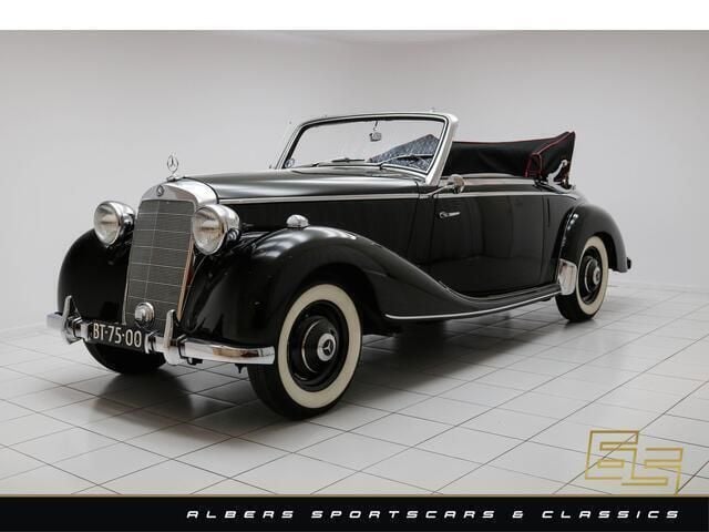 Zwart Gebruikt 1952 Mercedes 170 Cabriolet | € 125.950 - Afbeelding 1/4