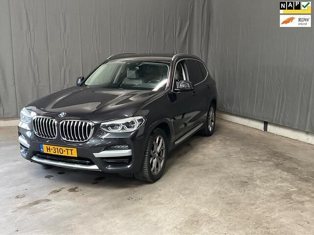 Grijs Gebruikt 2020 BMW X3 Executive SUV | € 20.000 - Afbeelding 1/4