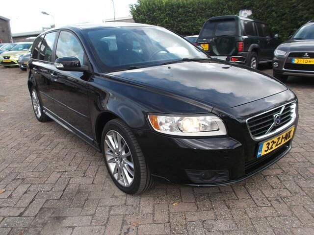 Occasion Volvo V50 Momentum 127 PK (93 kW) 2008 Zwart Stationwagen