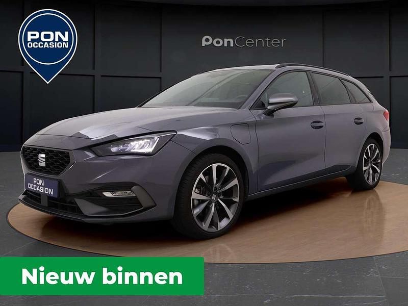 Grijs Occasion 2025 Seat Leon ST FR Stationwagen | € 31.950 (Eerlijke prijs) - Afbeelding 1/3