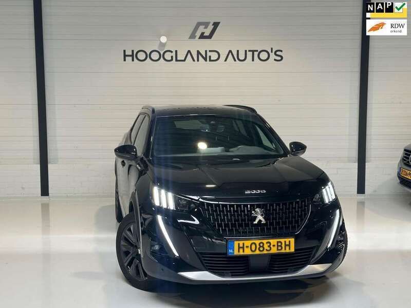 Zwart Gebruikt 2020 Peugeot 2008 GT-line SUV | € 10.950 (Super prijs) - Afbeelding 1/4