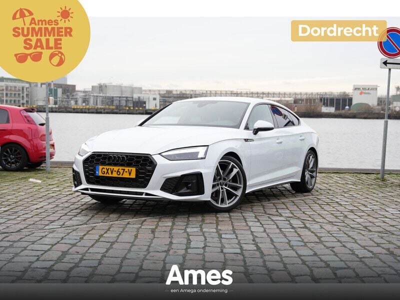 Wit Gebruikt 2025 Audi A5 Sportback Competition Hatchback | € 55.950 (Eerlijke prijs) - Afbeelding 1/4