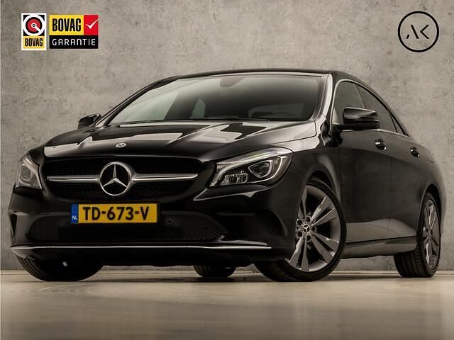 Zwart Gebruikt 2018 Mercedes CLA180 Business Sedan | € 15.945 (Goede deal) - Afbeelding 1/4
