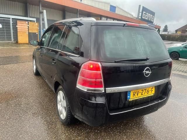 Occasion Opel Zafira Essentia 110 PK (80 kW) 2008 Zwart MPV