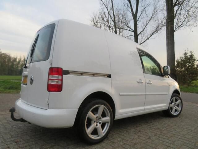 Occasion VW Caddy 86 PK (63 kW) 2010 Wit MPV
