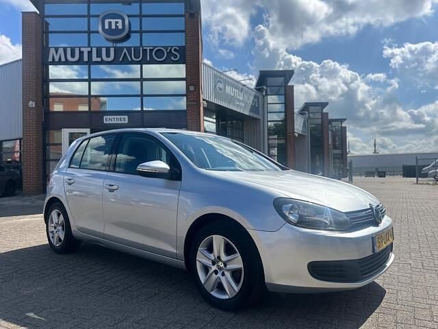 Grijs Gebruikt 2010 VW Golf VI Comfortline Hatchback | € 6.490 (Eerlijke prijs) - Afbeelding 1/4