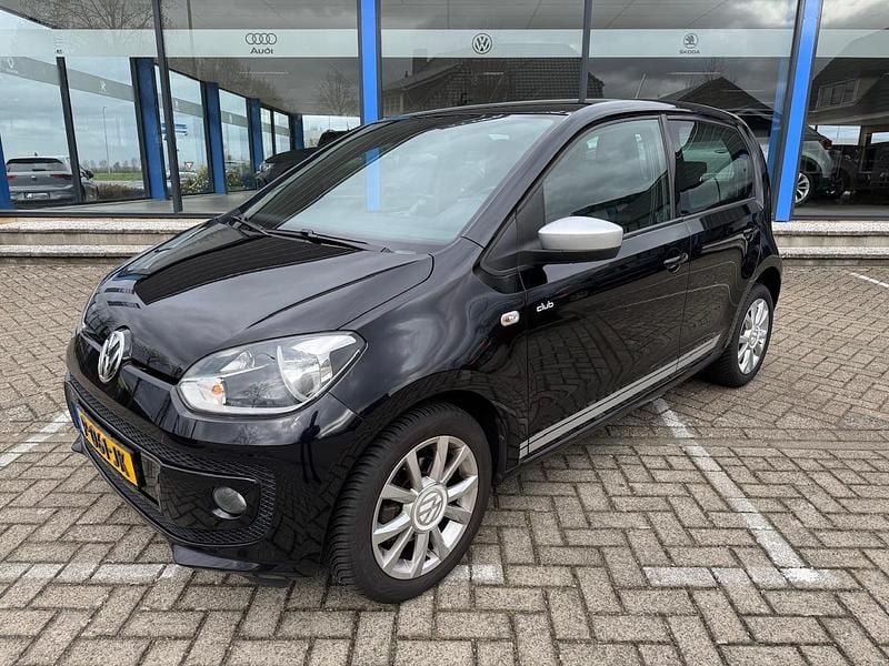 Occasion VW up! CLUB 2022 Zwart Hatchback