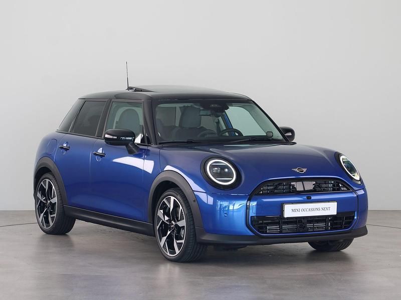Occasion Mini Cooper Classic 156 PK (114 kW) 2024 Blauw Hatchback