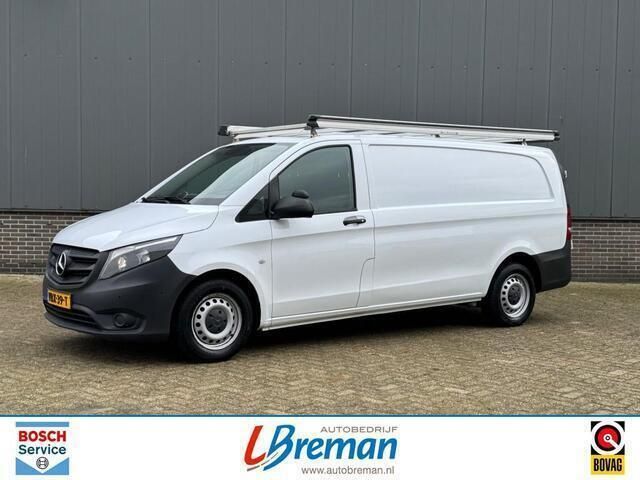 Wit Gebruikt 2019 Mercedes Vito MPV | € 17.995 (Eerlijke prijs) - Afbeelding 1/4