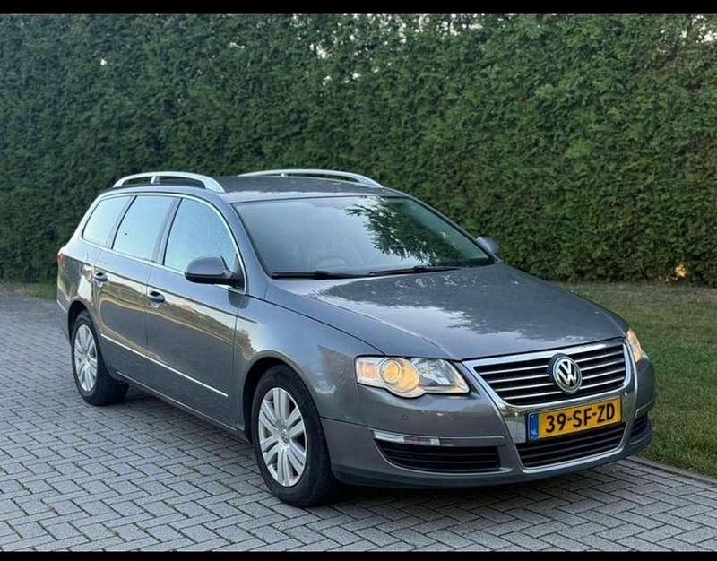Occasion VW Passat Highline 200 PK (147 kW) 2006 Grijs Stationwagen