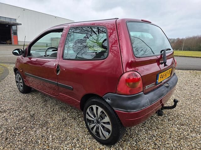 Occasion Renault Twingo 75 PK (55 kW) 2001 Rood Hatchback