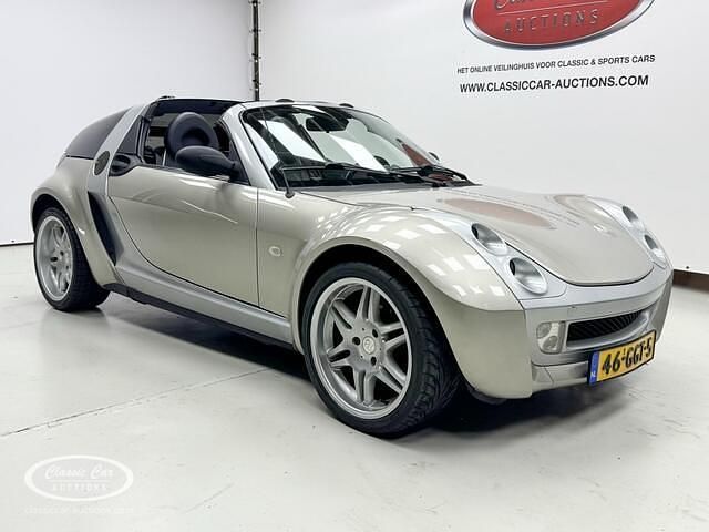 Grijs Occasion 2004 Smart Roadster Cabriolet | € 12.500 - Afbeelding 1/4