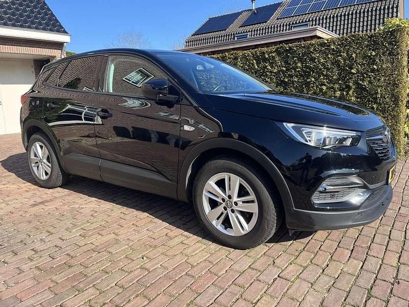 Occasion Opel Grandland X Edition 131 PK (96 kW) 2019 Zwart SUV