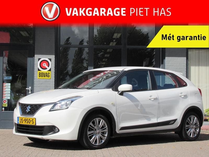 Wit Gebruikt 2016 Suzuki Baleno Exclusive Hatchback | € 9.900 (Eerlijke prijs) - Afbeelding 1/4