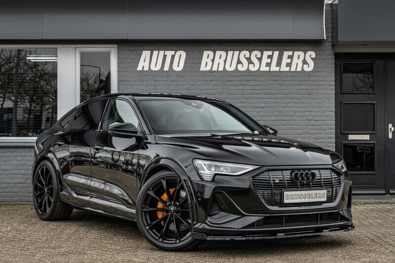 Zwart Gebruikt 2021 Audi e-tron Black Edition SUV | € 48.895 - Afbeelding 1/4