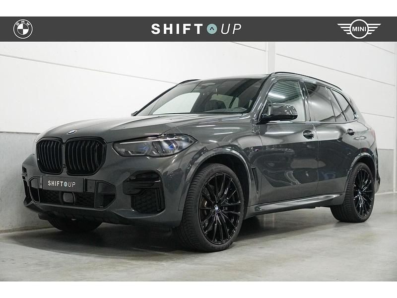 Grijs Gebruikt 2022 BMW X5 SUV | € 89.940 (Duur) - Afbeelding 1/3