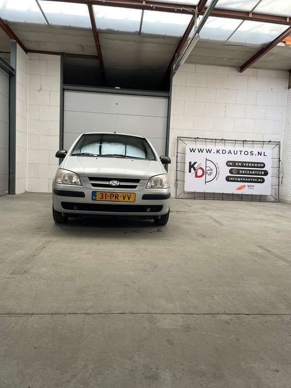 Grijs Gebruikt 2004 Hyundai Getz Hatchback | € 1.899 (Iets duurder) - Afbeelding 1/4