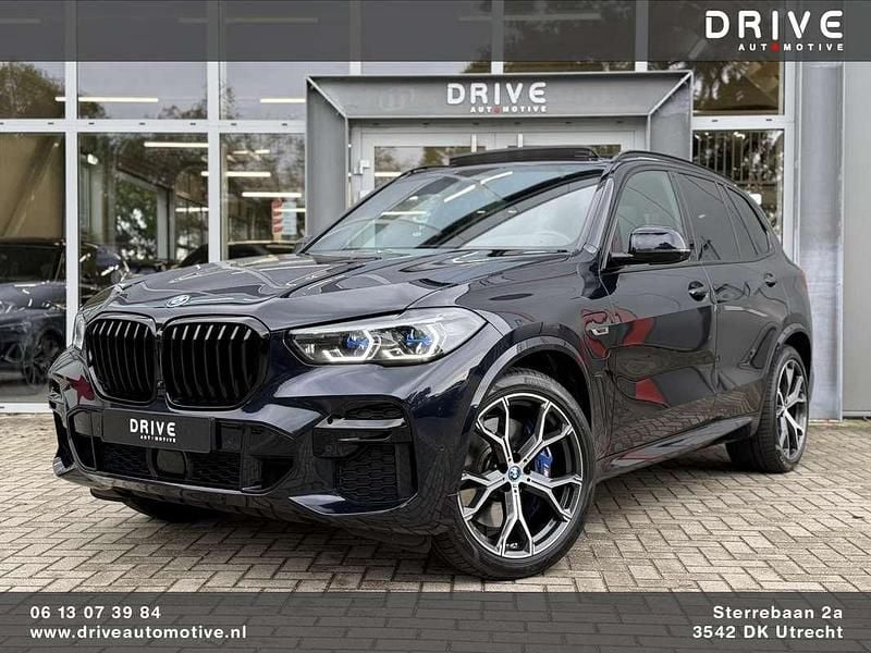 Zwart Gebruikt 2022 BMW X5 Executive SUV | € 58.900 (Super prijs) - Afbeelding 1/4