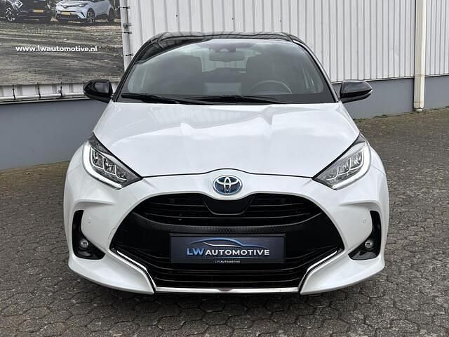 Occasion Toyota Yaris Executive 116 PK (85 kW) 2021 Wit Hatchback