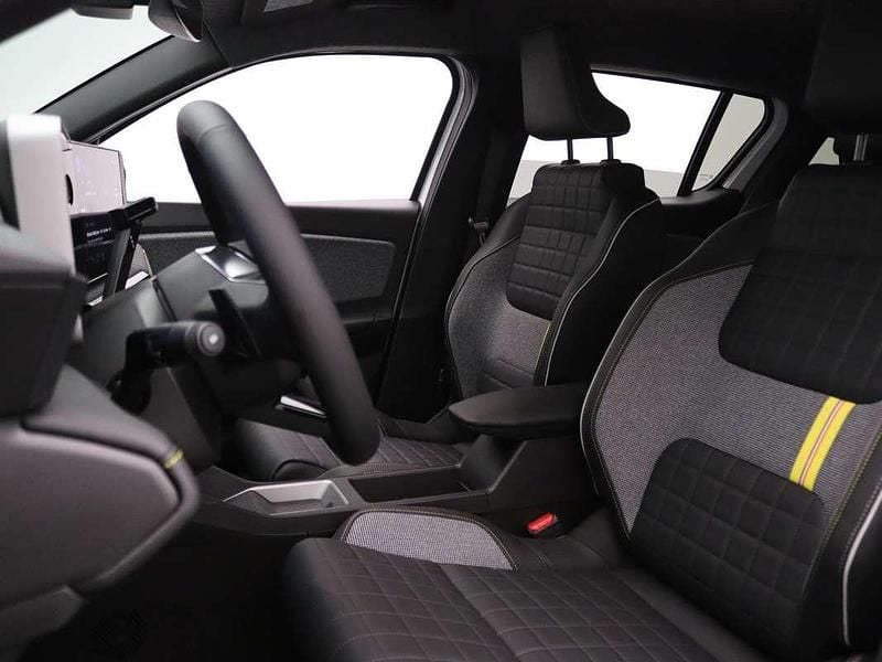 Occasion Renault 4 E-Tech Iconic 110 kW (150 PK) 2025 Wit SUV