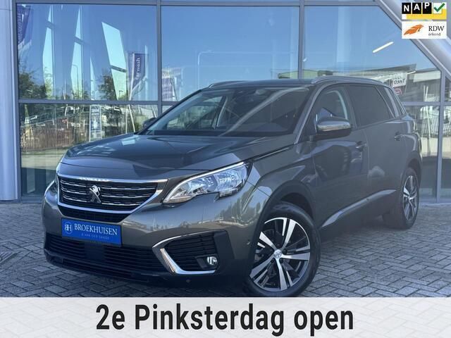 Groen, metallic lak Gebruikt 2019 Peugeot 5008 Allure MPV | € 20.950 (Eerlijke prijs) - Afbeelding 1/4