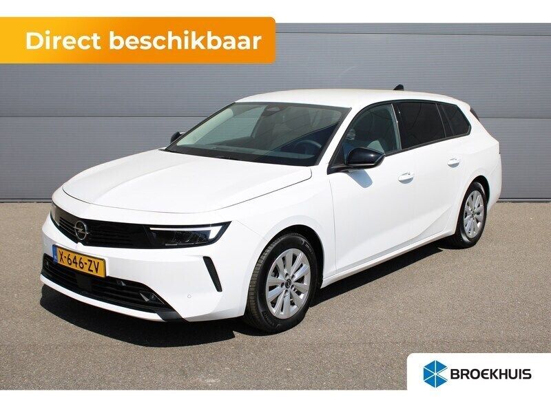 Wit Gebruikt 2024 Opel Astra Stationwagen | € 26.900 (Eerlijke prijs) - Afbeelding 1/4