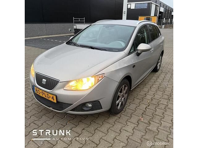 Beige Gebruikt 2011 Seat Ibiza ST Ecomotive Stationwagen | € 1.750 (Goede deal) - Afbeelding 1/4