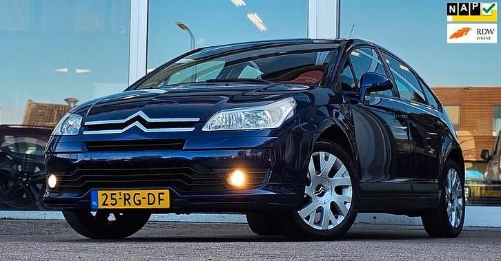 Blauw Gebruikt 2005 Citroën C4 VTR Sport Hatchback | € 1.694 (Iets duurder) - Afbeelding 1/3