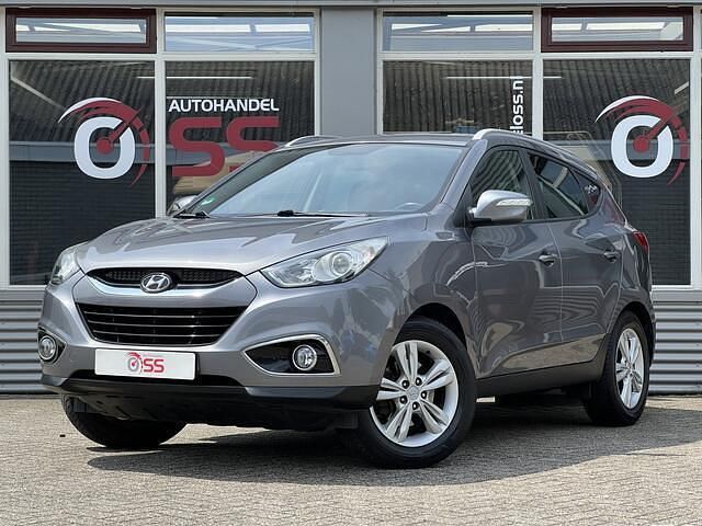 Grijs Gebruikt 2012 Hyundai ix35 Edition SUV | € 8.899 (Eerlijke prijs) - Afbeelding 1/4