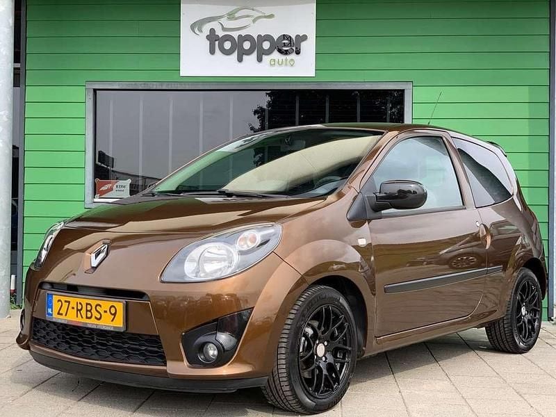 Bruin Gebruikt 2011 Renault Twingo Collection Hatchback | € 3.745 (Eerlijke prijs) - Afbeelding 1/4