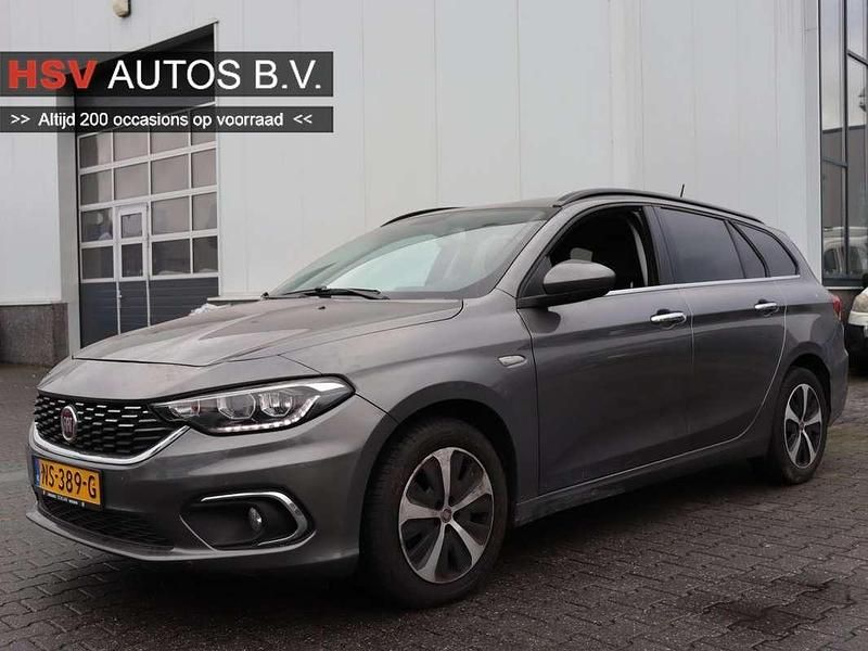Grijs Gebruikt 2017 Fiat Tipo Business Stationwagen | € 3.750 (Super prijs) - Afbeelding 1/3