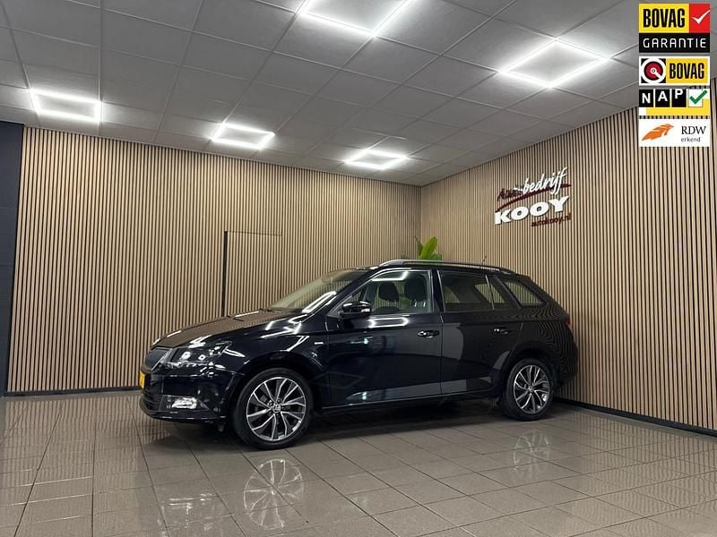 Zwart Occasion 2017 Skoda Fabia Drive Stationwagen | € 10.770 (Eerlijke prijs) - Afbeelding 1/4