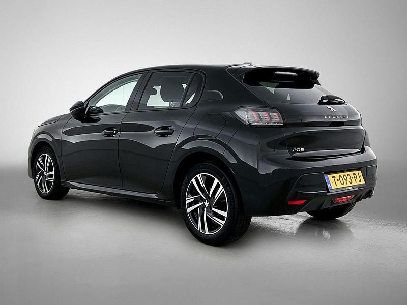 Occasion Peugeot 208 Allure 101 PK (74 kW) 2023 Zwart Hatchback