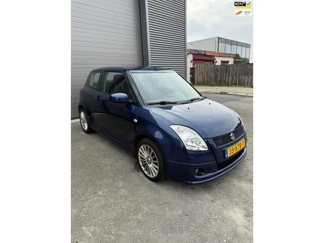 Occasion Suzuki Swift GLS 92 PK (67 kW) 2005 Blauw Hatchback