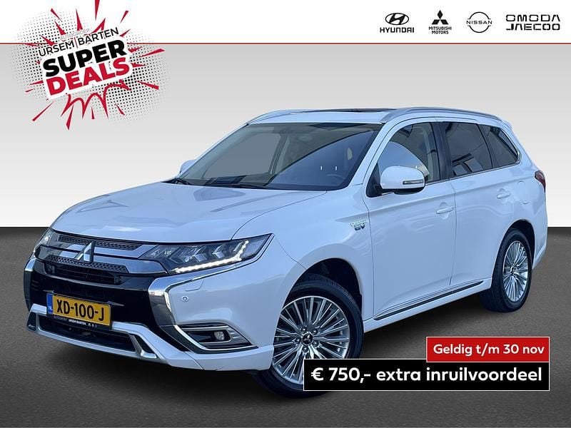 Wit Gebruikt 2018 Mitsubishi Outlander P-HEV Intense+ SUV | € 20.430 (Eerlijke prijs) - Afbeelding 1/4