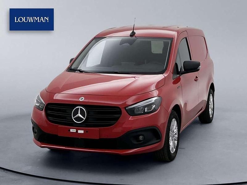 Nieuw Mercedes eCitan 89 kW (122 PK) 2025 Rood Van