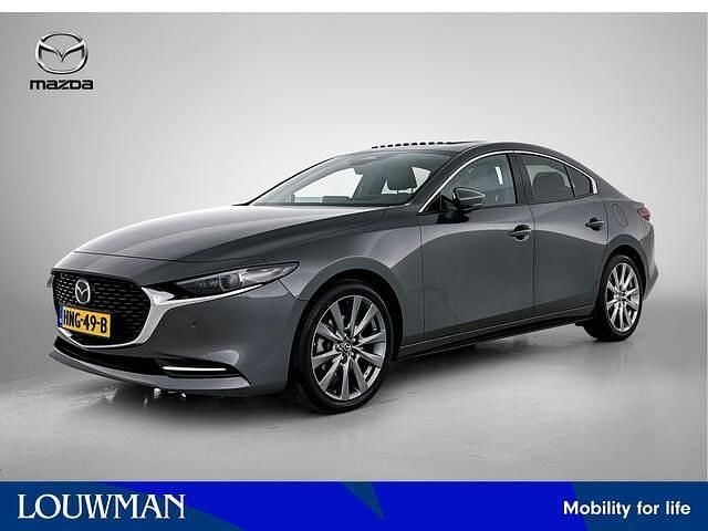 Grijs Gebruikt 2025 Mazda 3 Takumi-Line Sedan | € 40.945 - Afbeelding 1/4