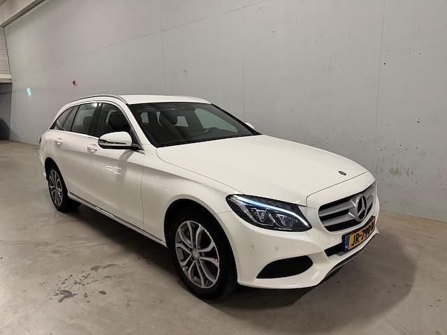Occasion Mercedes C350 2015 Wit (metallic) Stationwagen