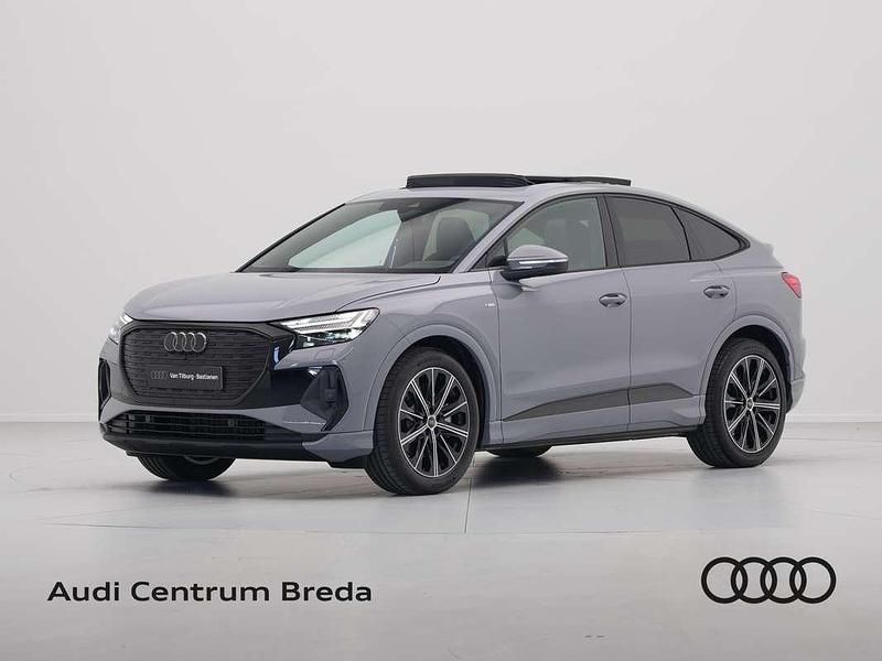 Grijs Nieuw 2025 Audi Q4 Sportback e-tron Ambiente SUV | € 63.830 (Eerlijke prijs) - Afbeelding 1/4