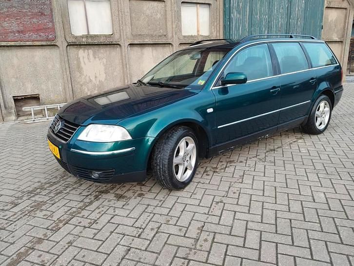 Occasion 2003 VW Passat Stationwagen | € 900 (Eerlijke prijs) - Afbeelding 1/4