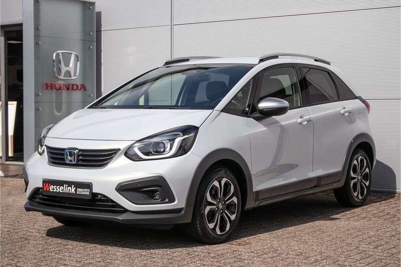 Zilver, metallic lak Gebruikt 2020 Honda Jazz Hatchback | € 22.450 (Eerlijke prijs) - Afbeelding 1/4