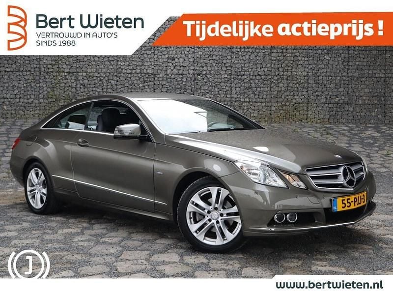 Grijs Gebruikt 2011 Mercedes E250 Avantgarde Coupé | € 11.250 (Eerlijke prijs) - Afbeelding 1/3