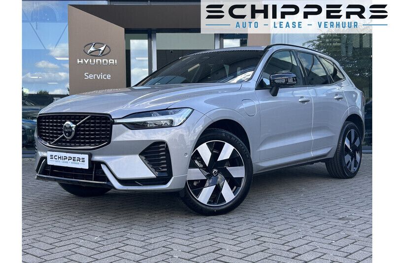 Grijs Gebruikt 2024 Volvo XC60 Plus SUV | € 53.900 (Super prijs) - Afbeelding 1/4