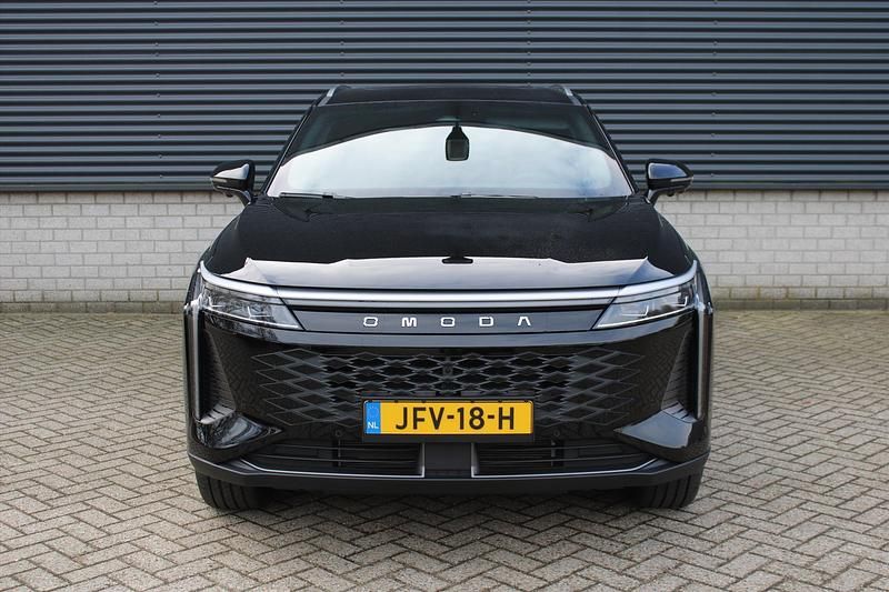 Occasion Omoda 9 143 PK (105 kW) 2025 Zwart SUV