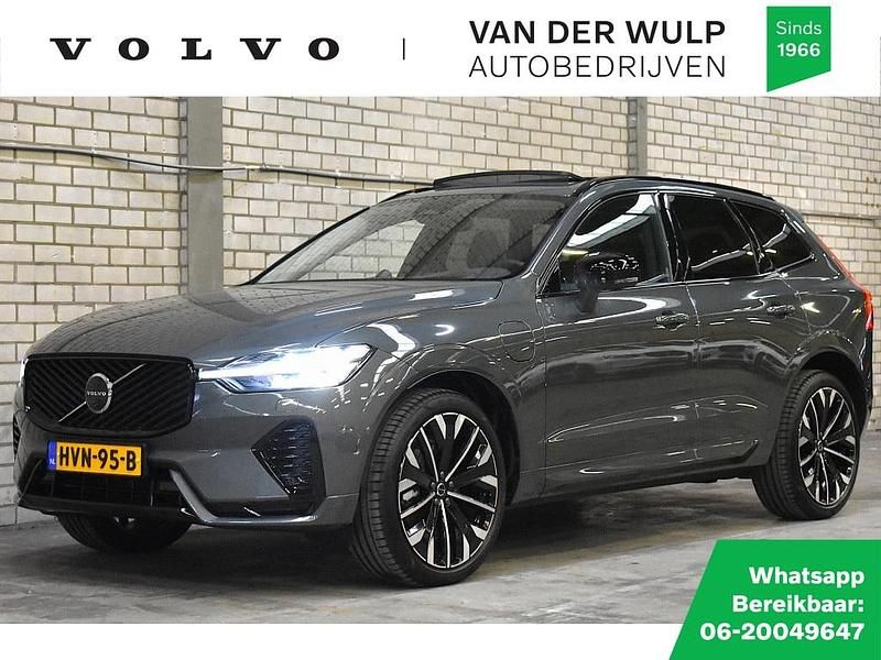 Groen Gebruikt 2025 Volvo XC60 Executive SUV | € 72.950 - Afbeelding 1/4