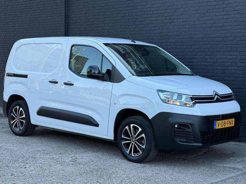 Wit Gebruikt 2024 Citroën Berlingo MPV | € 24.495 (Duur) - Afbeelding 1/4