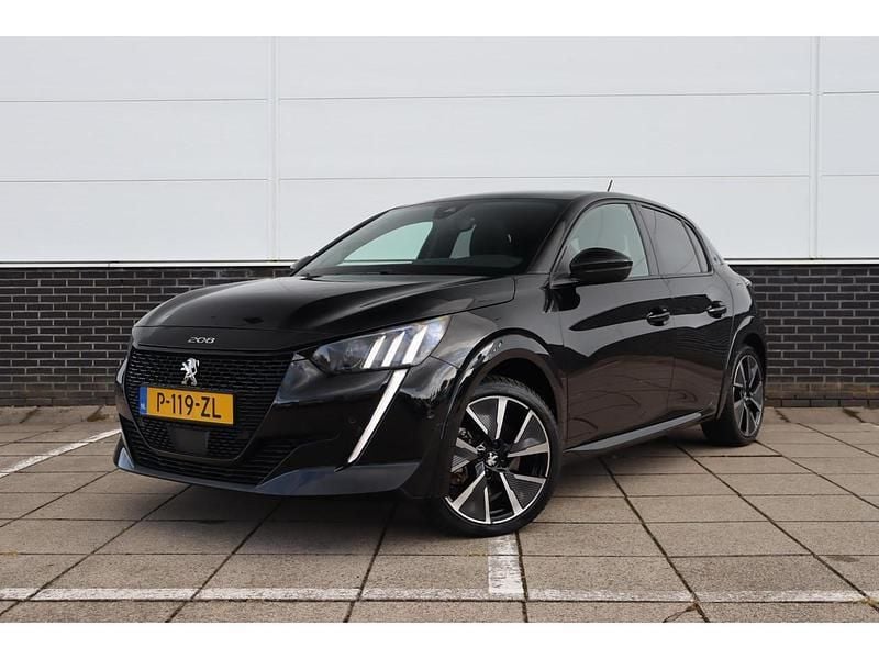 Zwart Gebruikt 2022 Peugeot e-208 GT Hatchback | € 19.495 (Iets duurder) - Afbeelding 1/3