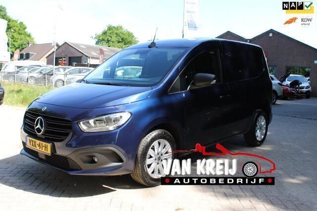 Blauw Gebruikt 2023 Mercedes Citan 110 Van | € 19.750 (Super prijs) - Afbeelding 1/4